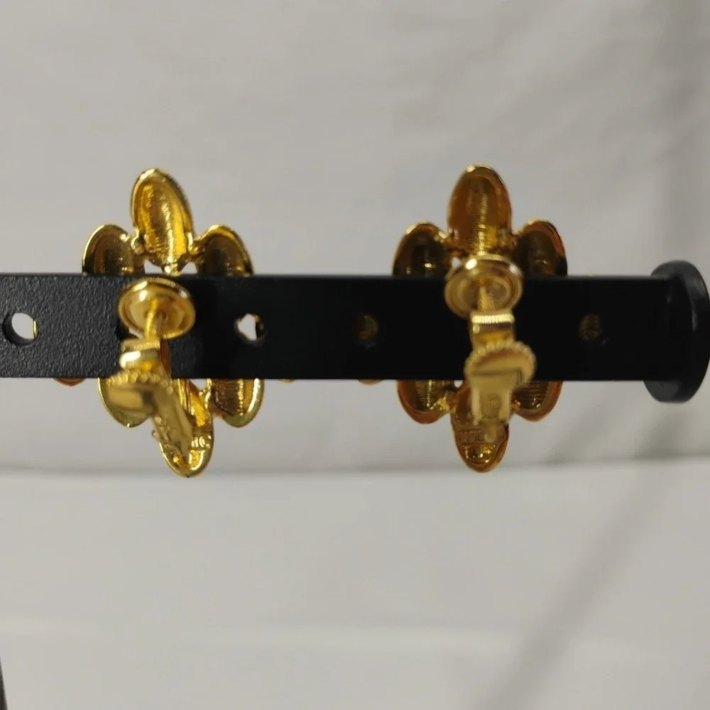 Vintage Napier Gold Tone Clip On‎ Statement Earrings
